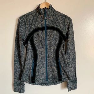 LULULEMON DEFINE JACKET